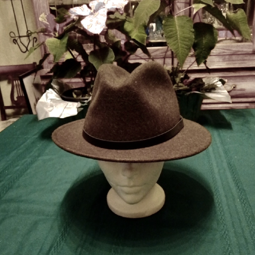 NWT Dorfman Scalia Hat -Grayish Brown Felt Fedora Crushable